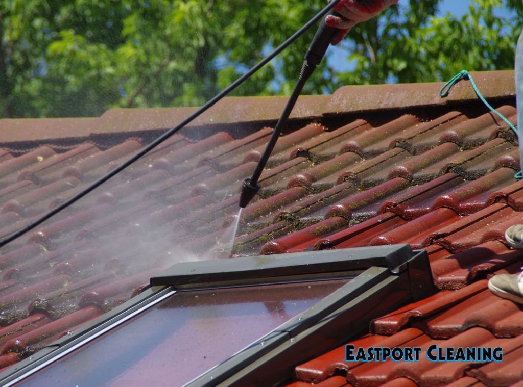 Professional roof tile cleaning and soft washing service removing algae and mildew buildup in Lakewood Ranch FL by Eastport Cleaning